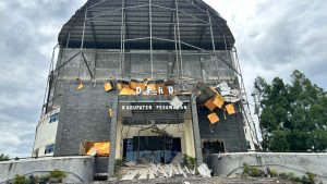Atap Gedung DPRD Pesawaran Ambruk Mendadak: Staf Ketua DPRD Ungkap Detik-Detik Kejadian