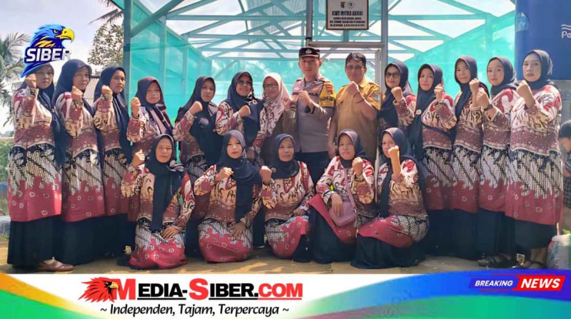 Polisi Kawal Lomba Tani Emak-Emak! Bukan Cuma Jagain Keamanan, Tapi Juga Ketahanan Pangan!