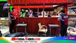 “Malam Bukan Penghalang! Samapta Pesawaran Sisir Titik Rawan Demi Keamanan Warga”